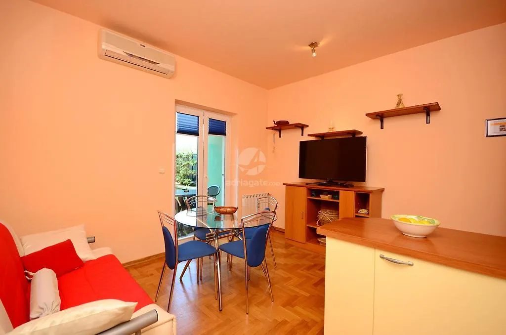 Apartment Blazenka Pula 0*,